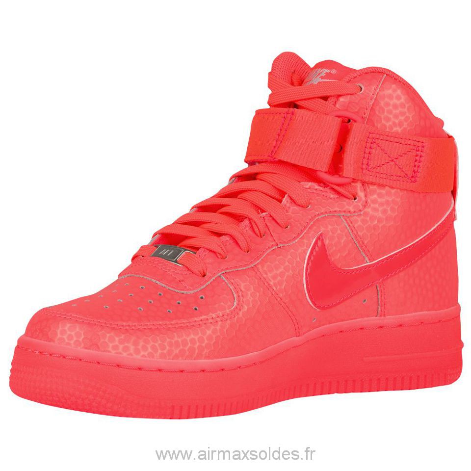 basket nike rouge femme